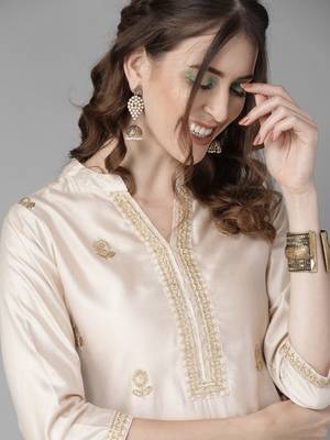 Indo Era Off White Floral Embroidered Straight Kurta Palazzo Dupatta Set 5