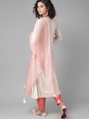 Indo Era Off White Floral Embroidered Straight Kurta Trouser With Dupatta Set 2