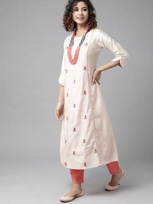 Indo Era Off White Floral Embroidered Straight Kurta Trouser With Dupatta Set 3
