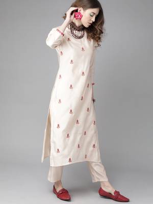 Indo Era Off White Floral Embroidered A-line Kurta Trouser With Dupatta Set 4