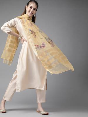 Indo Era Off White Solid Straight Kurta Trouser With Dupatta Set 4