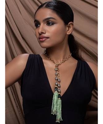 Deluxe Gold And Green Necklace 1