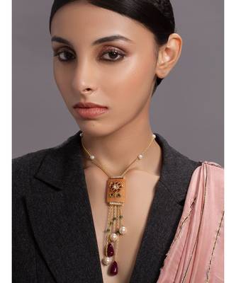 Beautful Gold And Orange Necklace 1