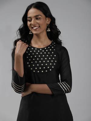 Indo Era Black Embroidered Straight Kurta With Trouser Set 5