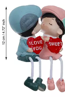 eCraftIndia Colorful Girl & Boy Kissing Figurine