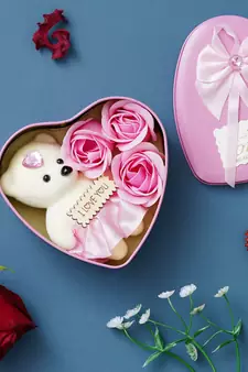 eCraftIndia Purple Heart Shaped Gift Box with 3 Purple Roses Teddy Bear and a Card