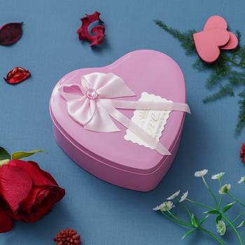 eCraftIndia Purple Heart Shaped Gift Box with 3 Purple Roses Teddy Bear and a Card 3