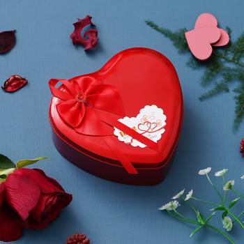 eCraftIndia Red Roses and Teddy Bear Valentine's Heart Shaped Gift Box 3