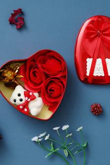 eCraftIndia Red Heart Shaped Gift Box with 3 Red Roses 1 Teddy Bear and 1 Golden Rose