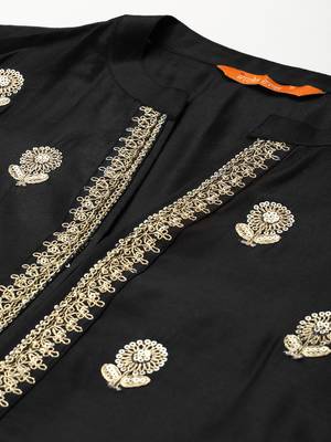 Indo Era Black Embroidered Straight Kurta Trouser With Dupatta Set 5
