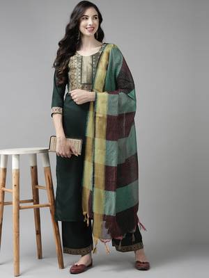 Indo Era Solid Green Straight Kurta Palazzo With Dupatta Set 4