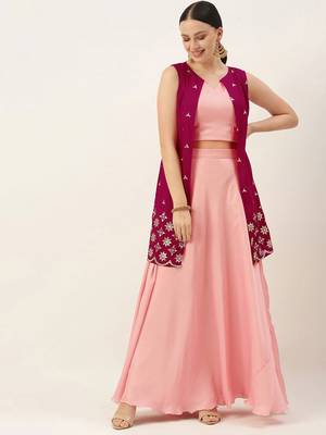 EthnoVogue Made To Measure Pink Embroidered Indowestern Set 1