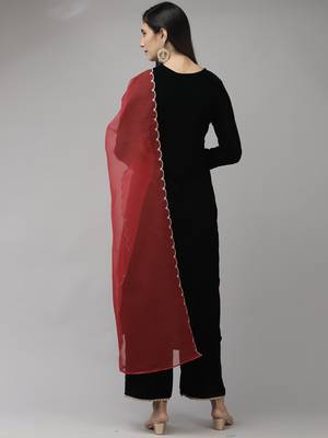 Indo Era Green Embroidered Straight Kurta Palazzo With Dupatta Set 2