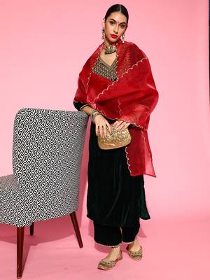 Indo Era Green Embroidered Straight Kurta Palazzo With Dupatta Set 1