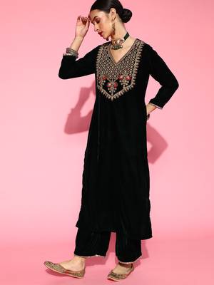 Indo Era Green Embroidered Straight Kurta Palazzo With Dupatta Set 3