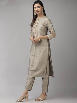 Indo Era Grey Solid Straight Kurta Trouser With Dupatta Set 3