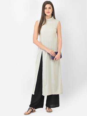 Span Grey Solid A-line Kurta 1