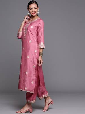Indo Era Pink Foil Printed Straight Kurta Palazzo With Dupatta Set 3