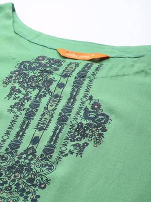 Indo Era Green Foil Printed Straight Kurta With Palazzo Set 5