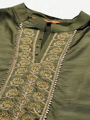 Indo Era Green Embroidered Straight Kurta Trouser With Dupatta Set 5