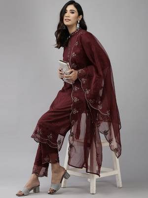 Indo Era Mauve Embroidered Straight Kurta Trouser With Dupatta Set 4