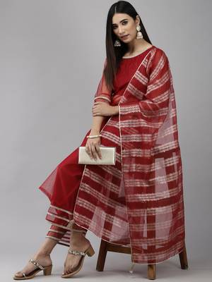 Indo Era Red Solid Straight Kurta With Palazzo Set 4