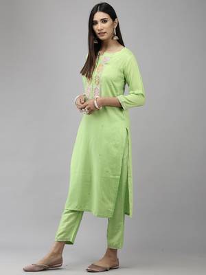 Indo Era Green Embroidered Straight Kurta Trouser With Dupatta Set 3