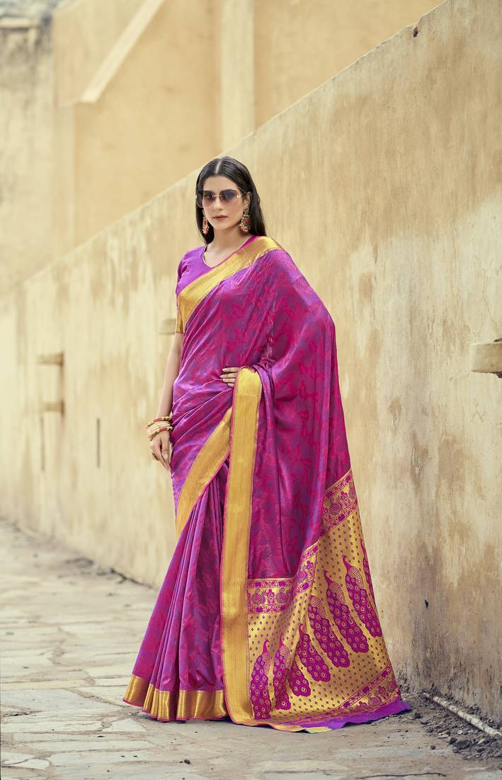 Magenta woven silk saree with blouse