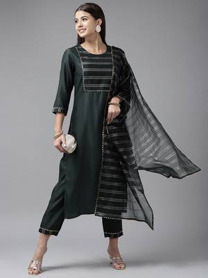 Indo Era Green Solid Straight Kurta Trouser With Dupatta Set 4