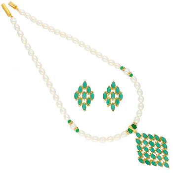 Green Diamond Shape Pearl Pendant Set 1