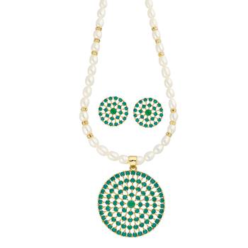 Circular Pearl Pendant Set 2
