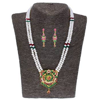 Sri Jagdamba Pearls Colourful Pearl Set 1