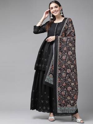 Black plain cotton ethnic-kurtis 1