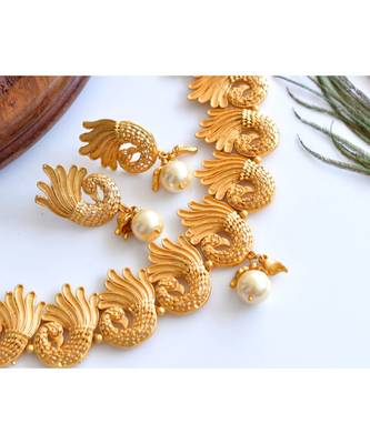 Matte finish peacock choker necklace set dj 05047 2