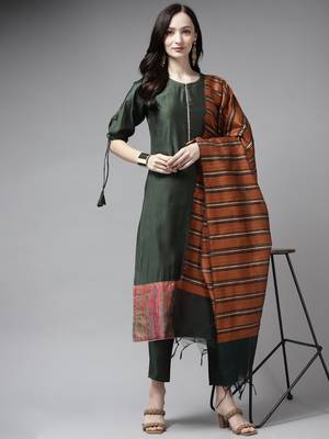 Indo Era Green Solid Kurta Trouser With Ready Made Dupatta Set 1