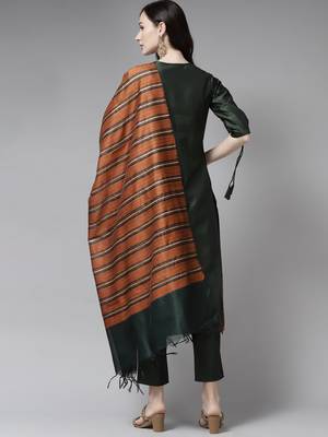 Indo Era Green Solid Kurta Trouser With Ready Made Dupatta Set 2