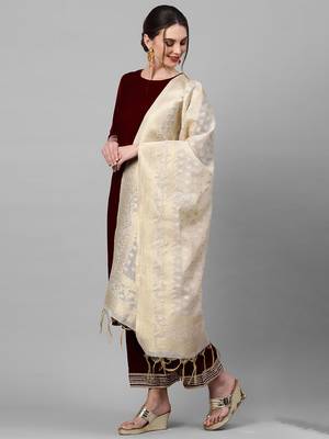 Indo Era Maroon Velvet Kurta Palazzo With Dupatta Sets 3