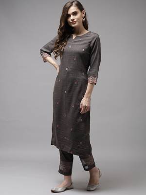 Indo Era Grey Embroidered Straight Kurta Trouser With Dupatta Set 3