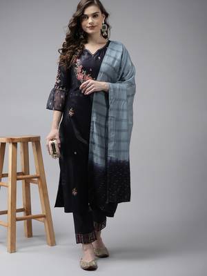 Indo Era Grey Embroidered Straight Kurta Trouser With Dupatta Set 4