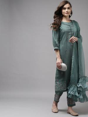 Indo Era Sea Green Embroidered Straight Kurta Trouser With Dupatta Set 4