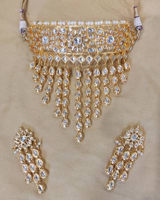 Golden Kundan Bridal Choker Set 1