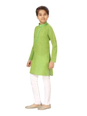 Green embroidered cotton boys-kurta-pyjama 3