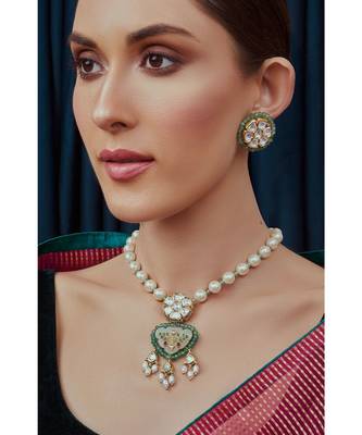 Green White Gold Tone Kundan Necklace Set 2