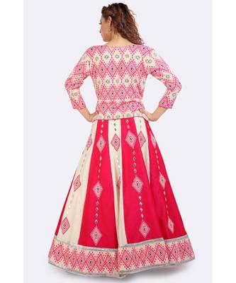 Magenta Lehenga With Patch & Gota Peplum Jacket Of Weaved Fabric With Open Zip 2