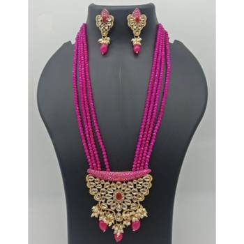 Multicolor necklaces 1