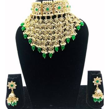 Multicolor necklaces 1