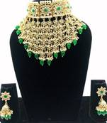 Multicolor necklaces