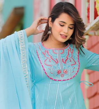 Women's Beautiful Kurti With Sharara And Shiffon Dupatta  3