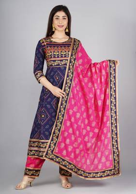 Women's Beautiful Rayon Kurti With pant and Dupatta sets 1