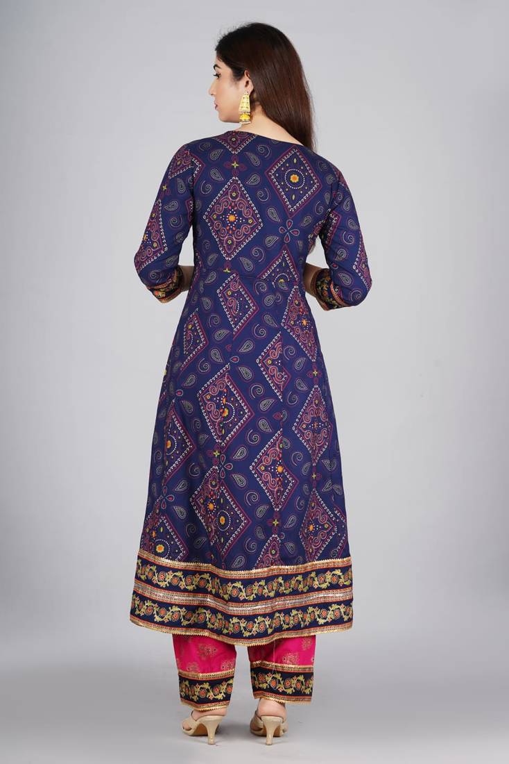 Women's Beautiful Rayon Kurti With pant and Dupatta sets